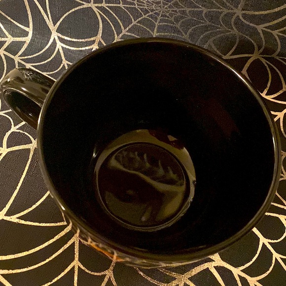 - Hocus Pocus Mug - Picture 5 of 5